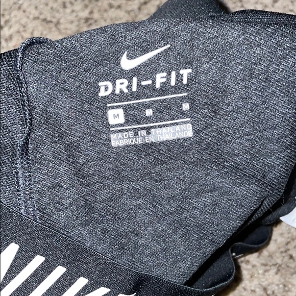 Nike shorts - Picture 3 of 3